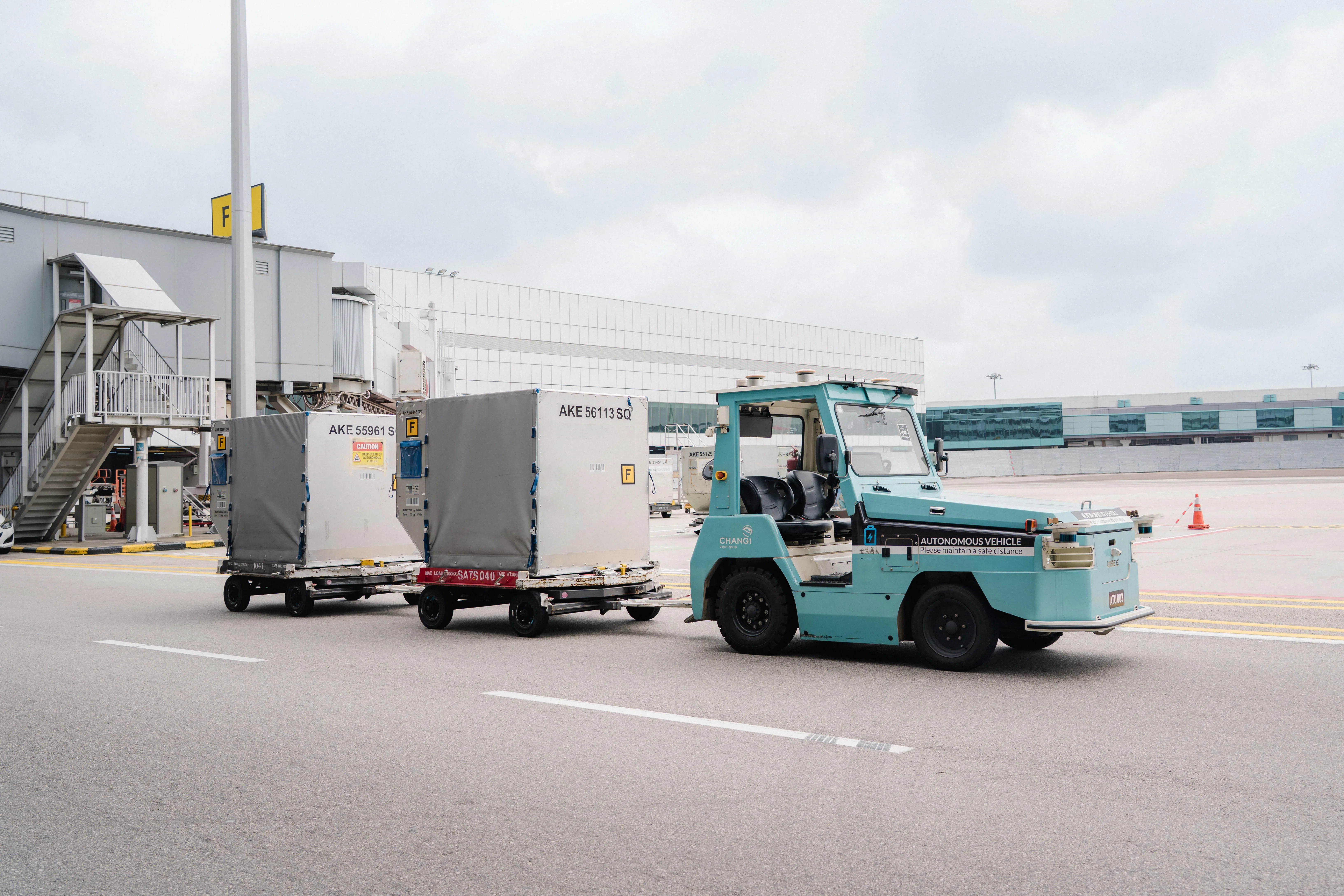 The fleet of driverless tractors will be expanded to 24 vehicles by 2027.