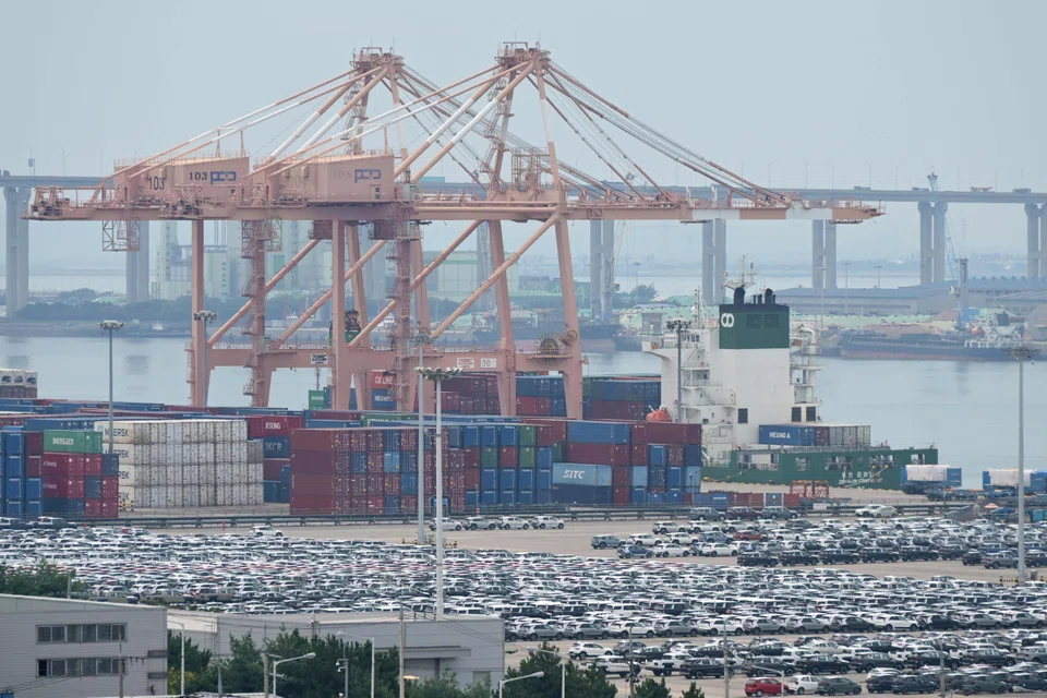 On an annual basis, South Korea's GDP was 0.6 per cent higher in the April-June quarter, also better than the advanced estimate of 0.5 per cent.