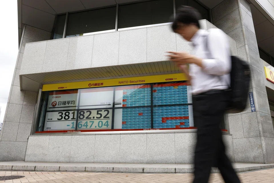 On Tuesday, the Nikkei climbed more than one per cent in early exchanges, paring some of Monday’s nearly five per cent drop, as the yen pulled back against the dollar and gave beaten-down exporters some much needed relief.