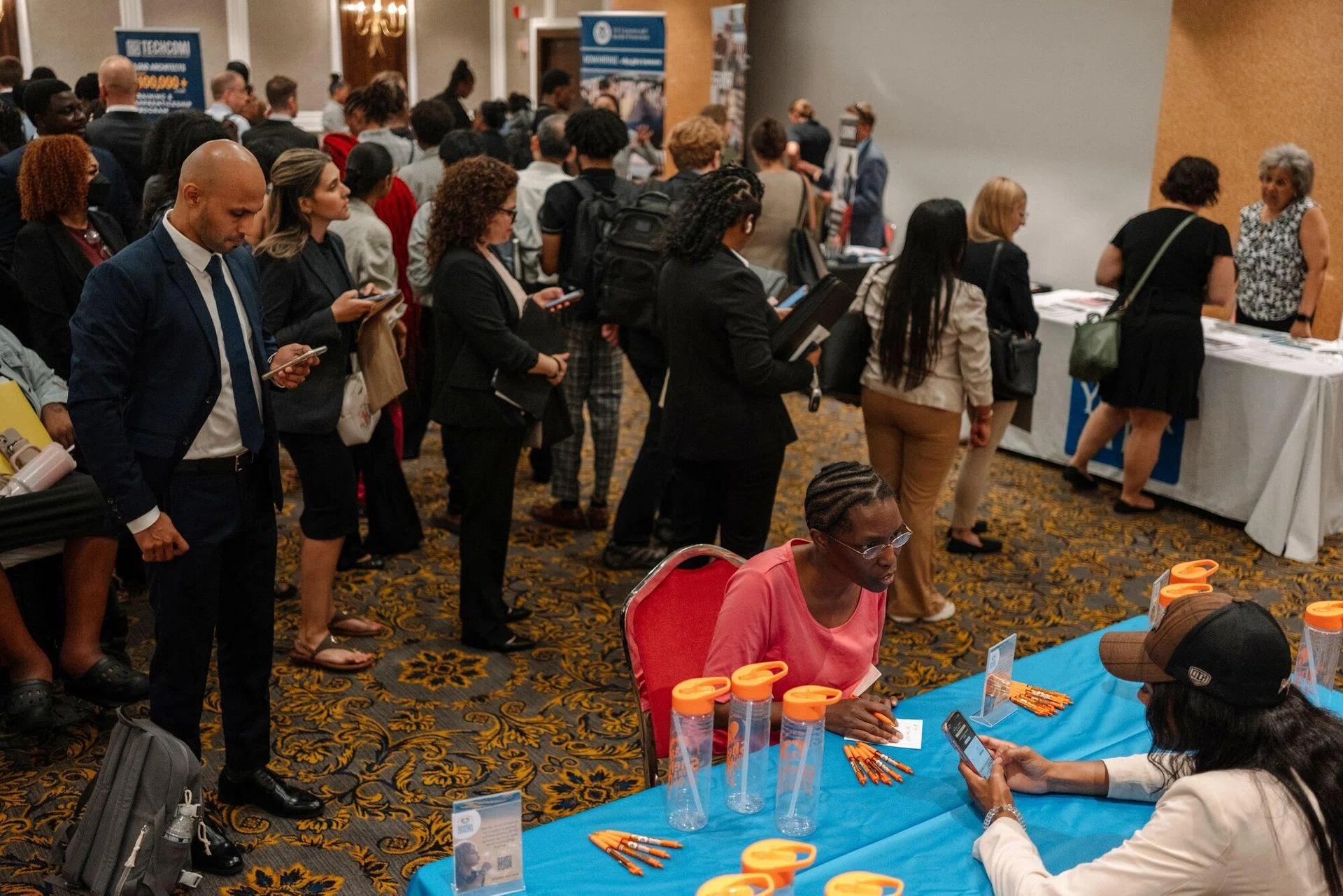 Wall Street is divided over whether immigration is behind US hiring  slowdown - The Business Times