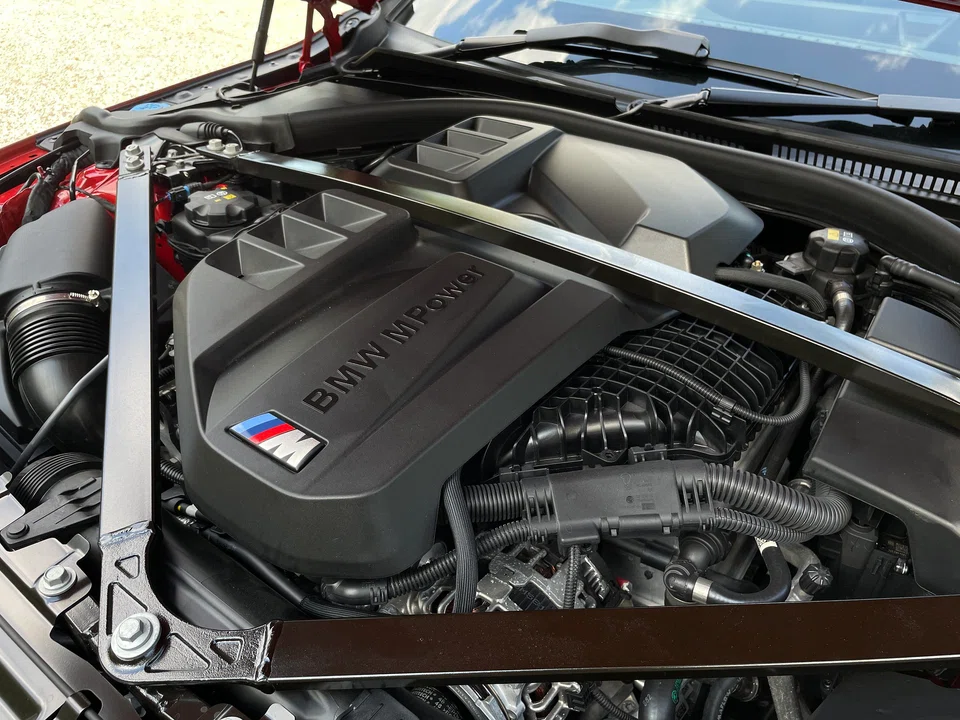 Under the hood is a 2,993 cc, in-line six, twin-turbocharged engine.