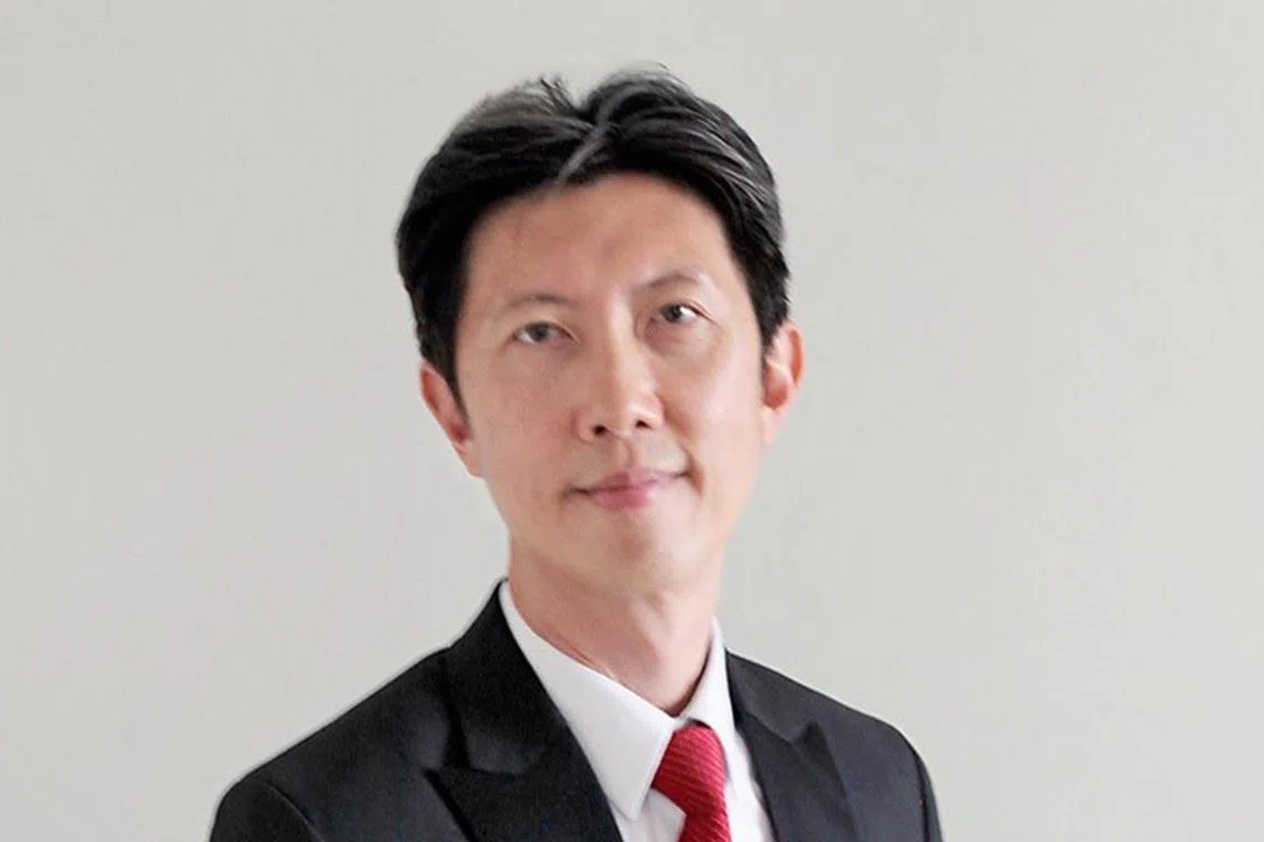 Chong reports to Validus group chief executive Nikhilesh Goel.