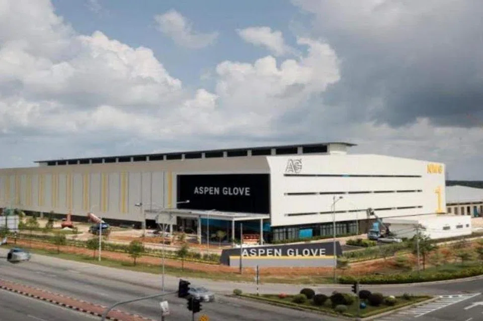Aspen Glove's contractor Tialoc claims that it is owed RM78.1 million in outstanding sums plus financing charges. 