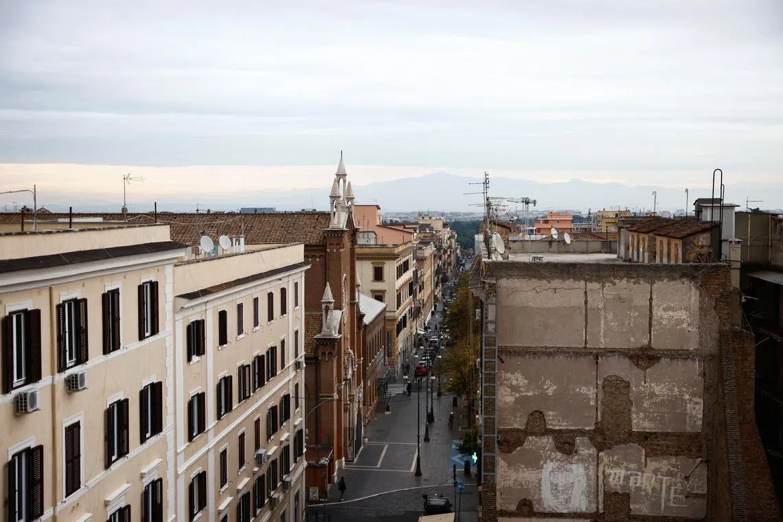 With some 32 million tourists expected to descend on the Italian capital for the Jubilee, industry groups estimate the number of conversions from apartments to short-term units has doubled over the past year.