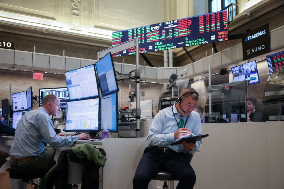 Financial markets broadly are leaning towards concerns around the employment picture taking precedence on Wednesday, and the Fed conveying a dovish tone.