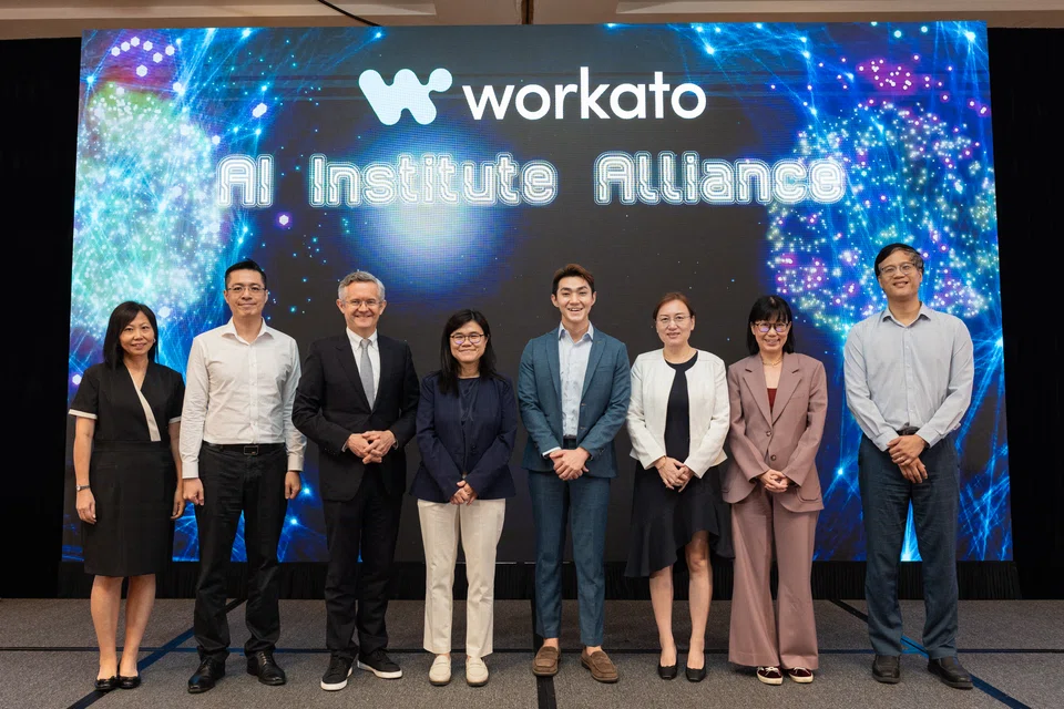 Launch of AI Institute Alliance at World of Workato 2025 Singapore
.