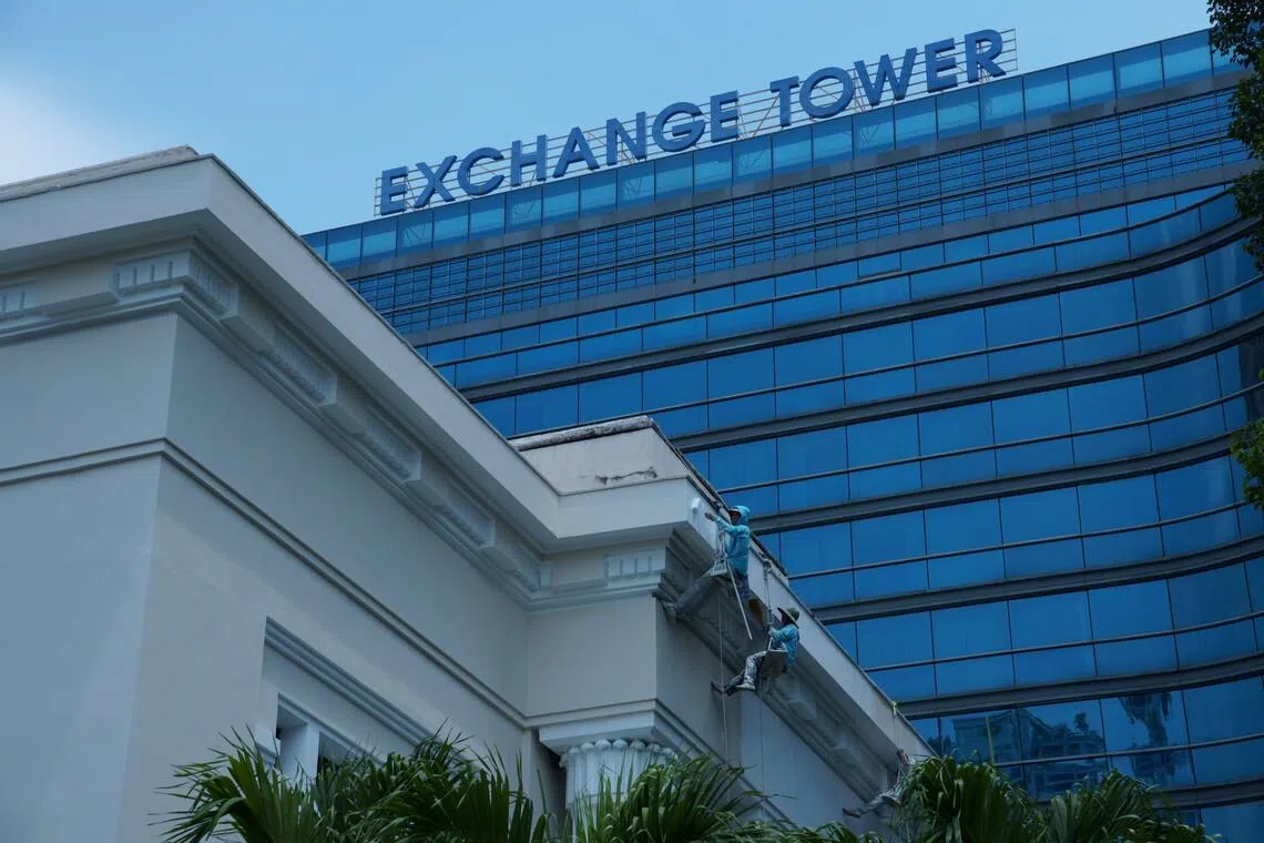 The upgrade is seen as a structural milestone that could unlock gradual inflows from global passive and active funds into Vietnam's equity market.