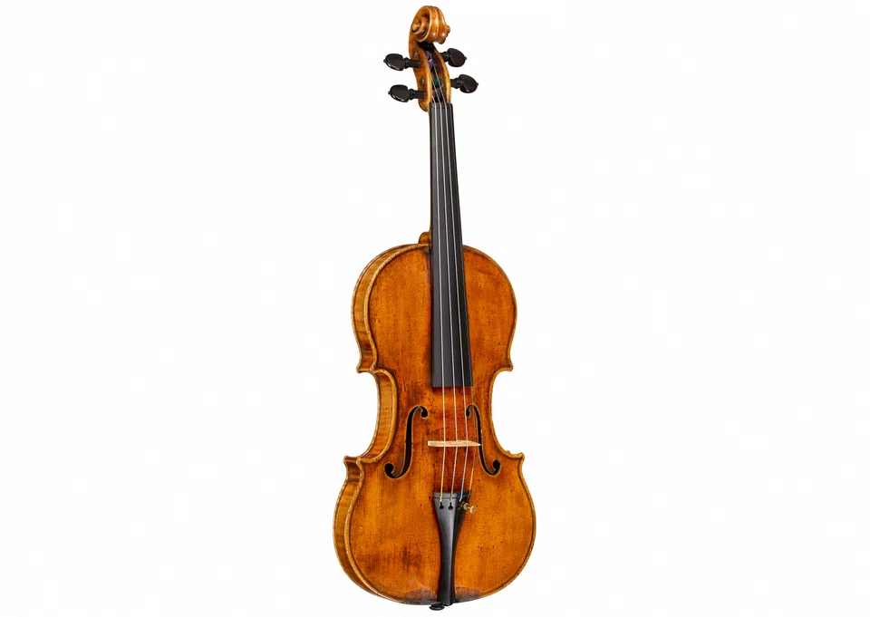 The "da Vinci, Ex-Seidel" Stradivarius violin., a rare model of Stradivarius violin. The violin sold on Thursday belonged to virtuoso Toscha Seidel and was used on the score for the Wizard of Oz, but also no doubt while teaching his famous student Albert Einstein.
