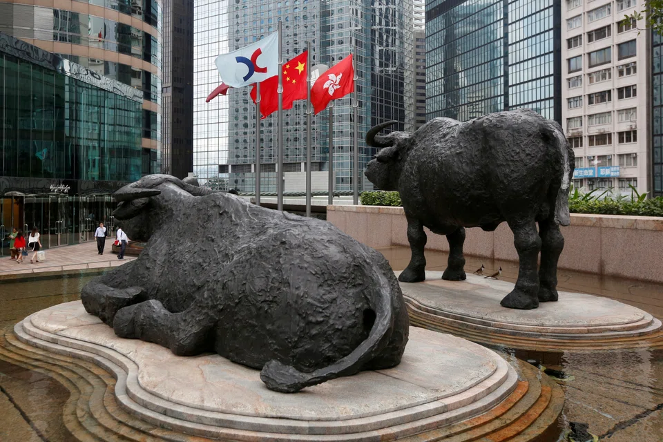 The Hang Seng Index fell 2.38 per cent, or 403.30 points, to 16,511.28.