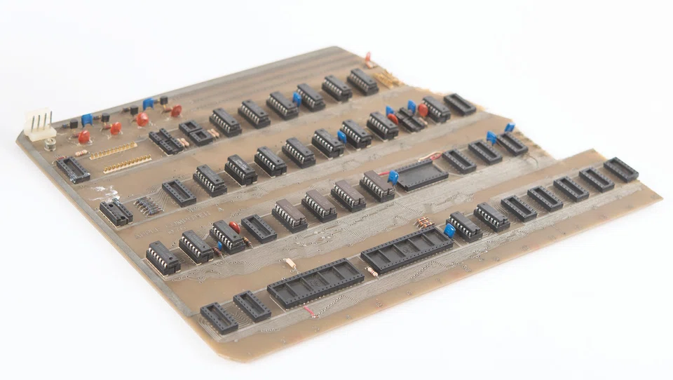 The prototype is what the Apple co-founder used to demonstrate the Apple-1 to personal computer store owner Paul Terrell in 1976. 