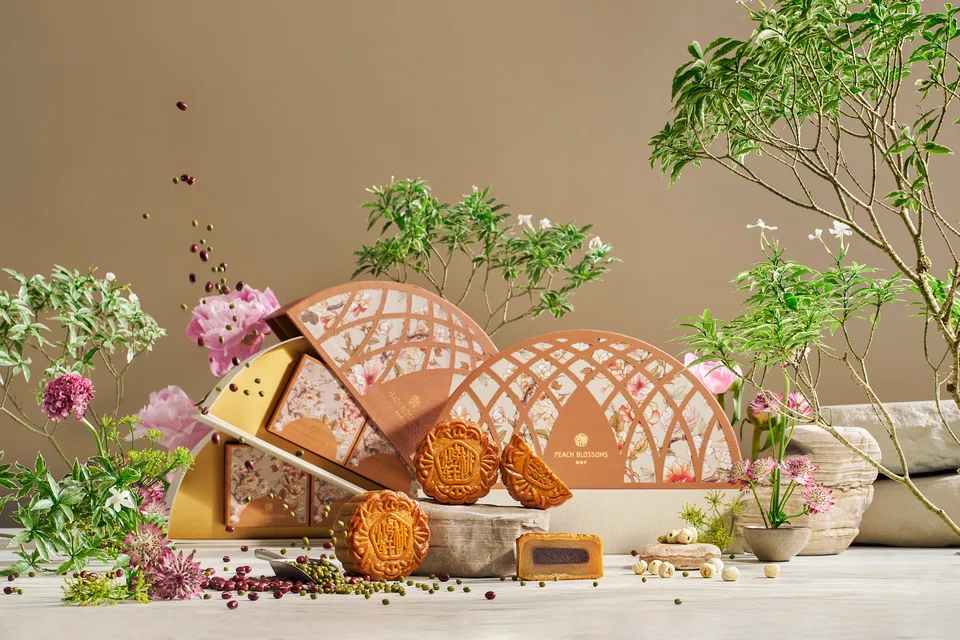 Peach Blossoms' traditional baked mooncakes.