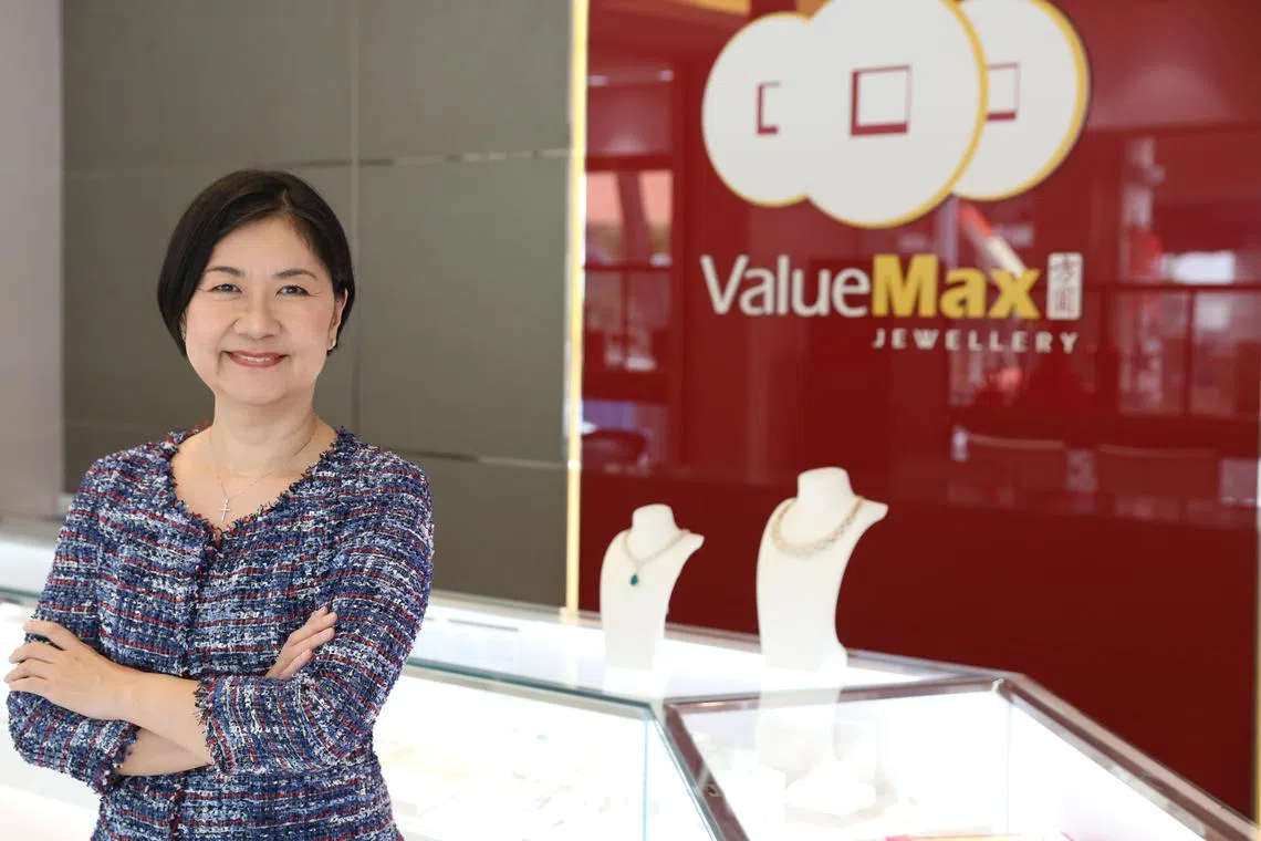 Liew emphasises the need to hire young talents and train them, while also hiring people with experience in the pawnbroking industry.