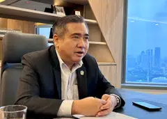 Malaysia's Minister of Transport Anthony Loke says: “Once we have a policy decision to proceed with the high-speed rail, we will start negotiations with Singapore.”