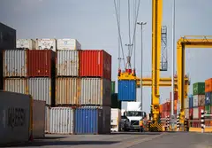 The September data was its seventh straight monthly trade deficit, primarily led by a fall in value of lower exports to major trading countries other than its biggest trading partner the US, Statistics Canada said.