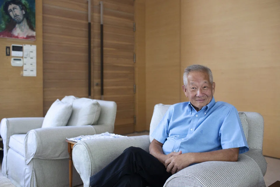 Ng Kok Song - who was the founder and chairman of the Singapore International Monetary Exchange before joining GIC - then carefully breaks down the role of the president: to be “the second key when the need arises to use past reserves”, and to rise above politics and “unify the people of Singapore”.