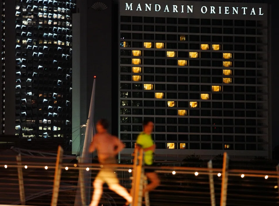 Mandarin Oriental Singapore is on track to re-open in September 2023.