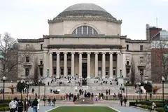 In a sweeping deal that will restore the New York institution’s federal monies, Columbia University has pledged to obey rules that bar it from taking race into consideration in admissions or hiring.