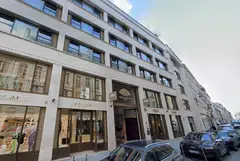 Mandarin Oriental is selling the two retail units adjoining its Paris hotel for 148 million euros.