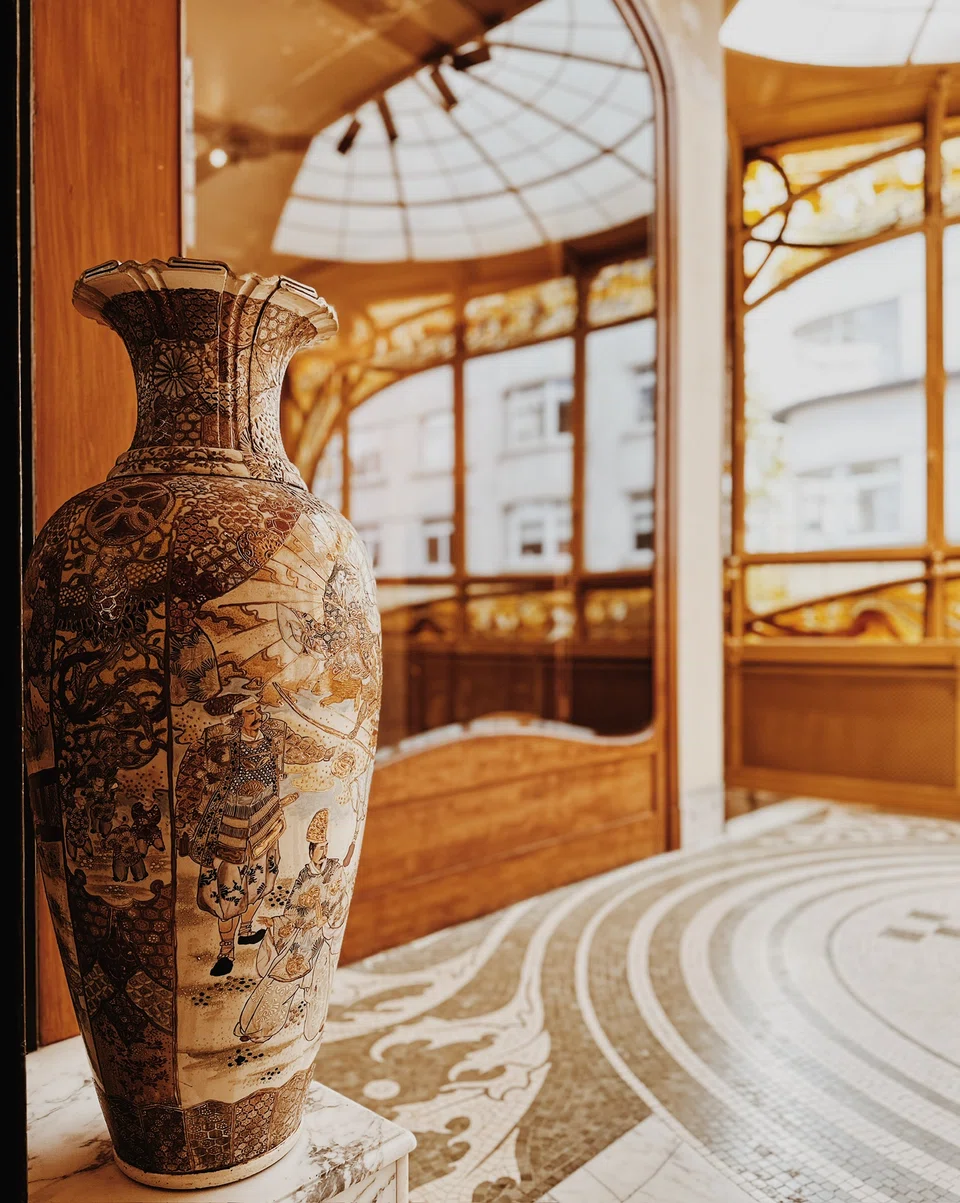 Maison Hannon is a stunning sunlit townhouse museum.