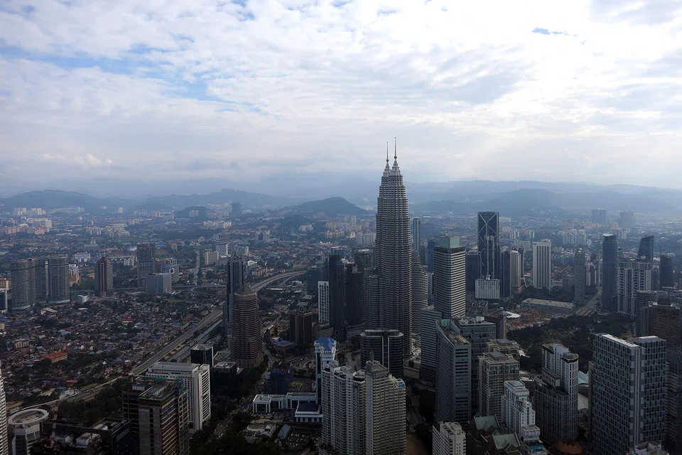 Maybank says results for the first quarter of FY2025 were “lacklustre” as the results of several Malaysian banks came in below expectations. 