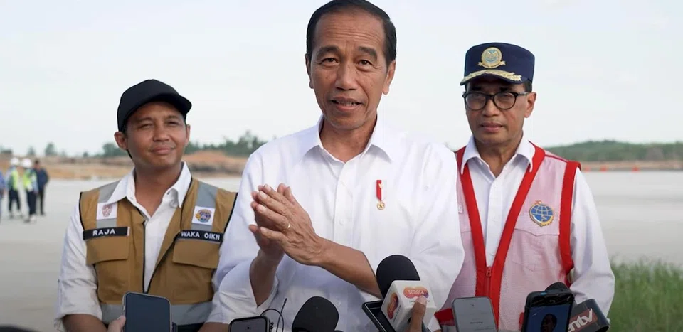 Analysts say the still-popular politician may form his own party or join another political group to build his family’s support base.