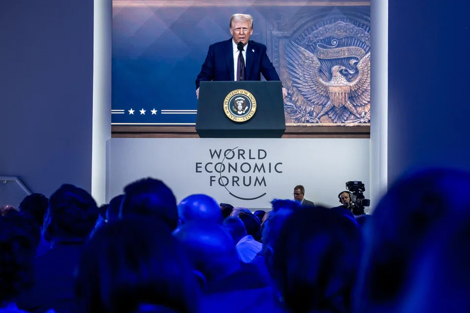 U.S. President Donald Trump says: “With oil prices going down, I’ll demand that interest rates drop immediately. And likewise, they should be dropping all over the world.”