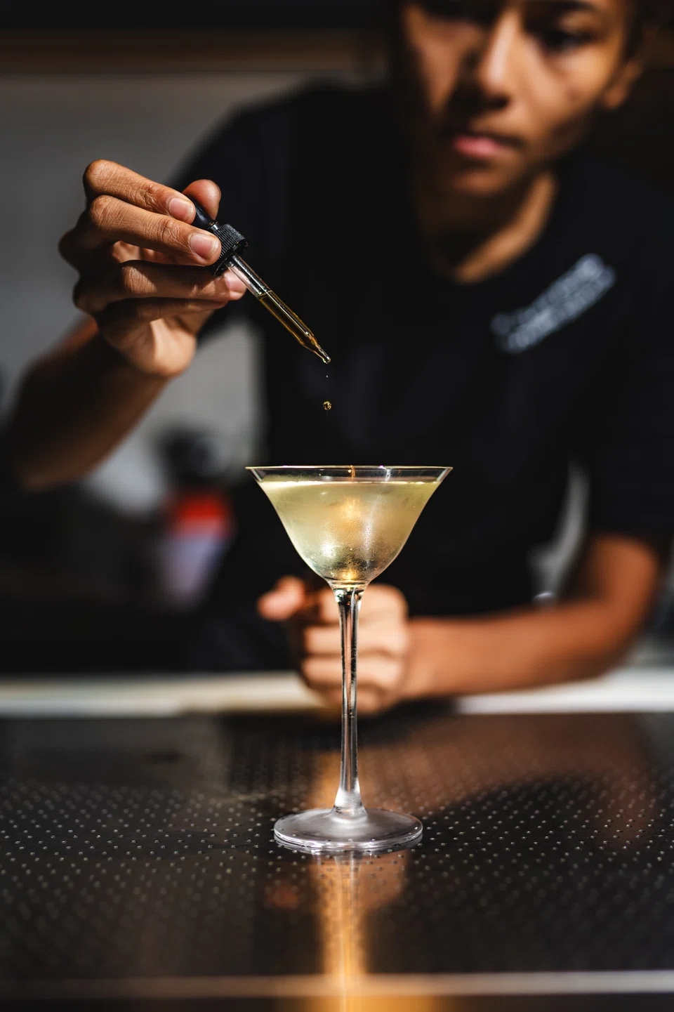 Jellyfish Martini incorporates the invasive jellyfish species in a dry martini, creating a natural oceany freshness.