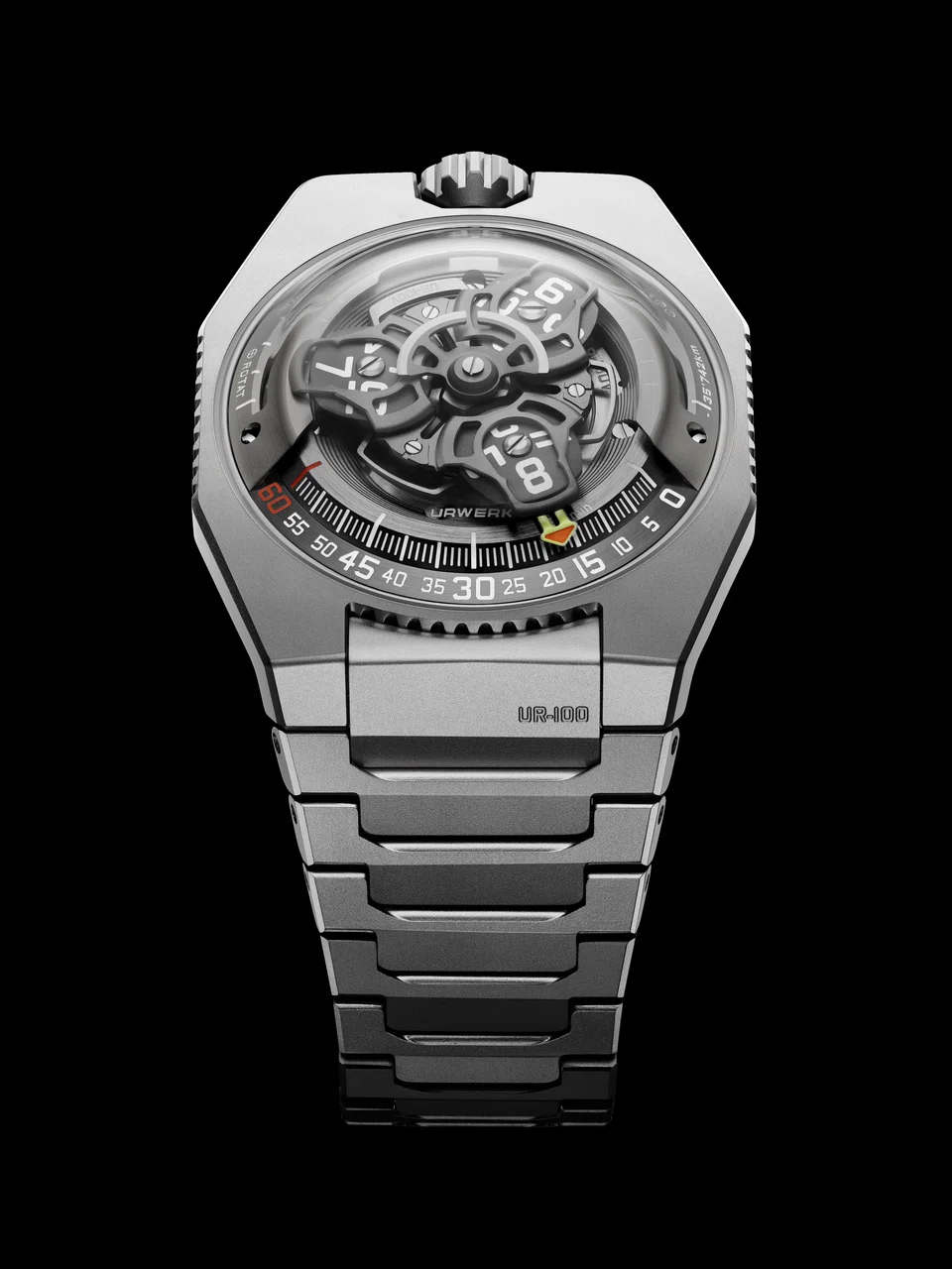 From case to bracelet, the UR-100V Magic T is all about titanium and pure magic.
