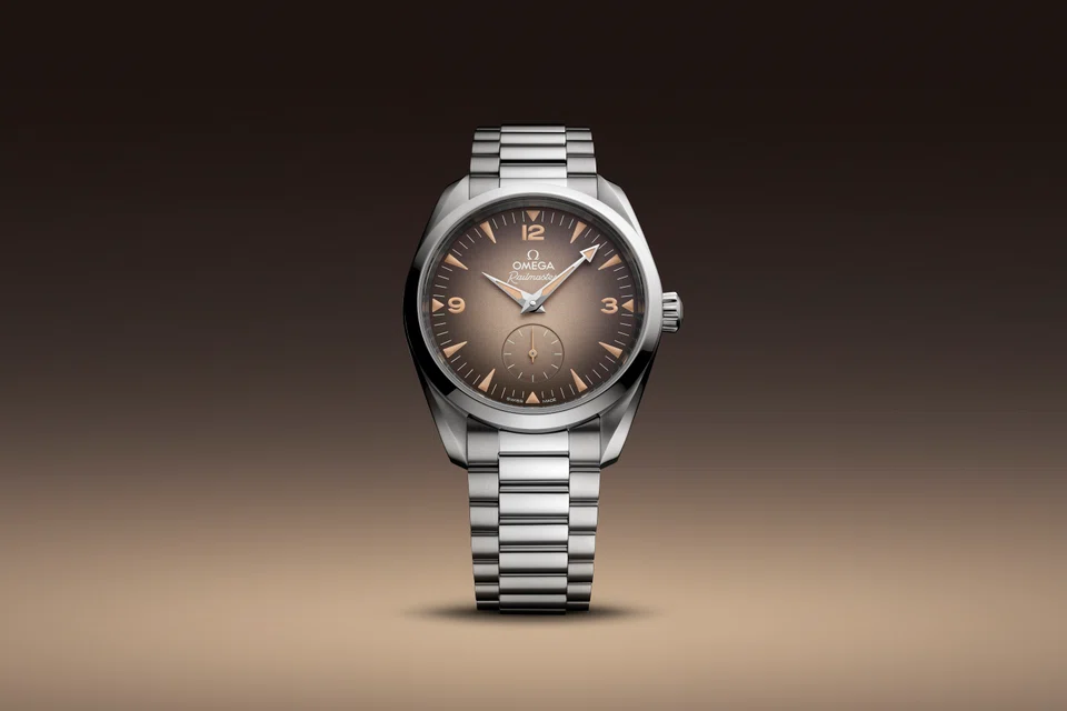 The Railmaster makes a comeback with new colour gradients and an updated design.