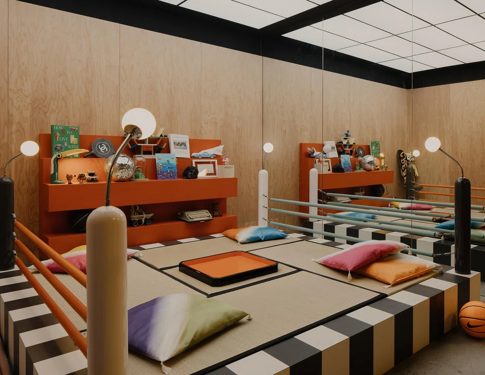 The iconic Tawaraya Boxing Ring is the pride of Cream Pie's office.