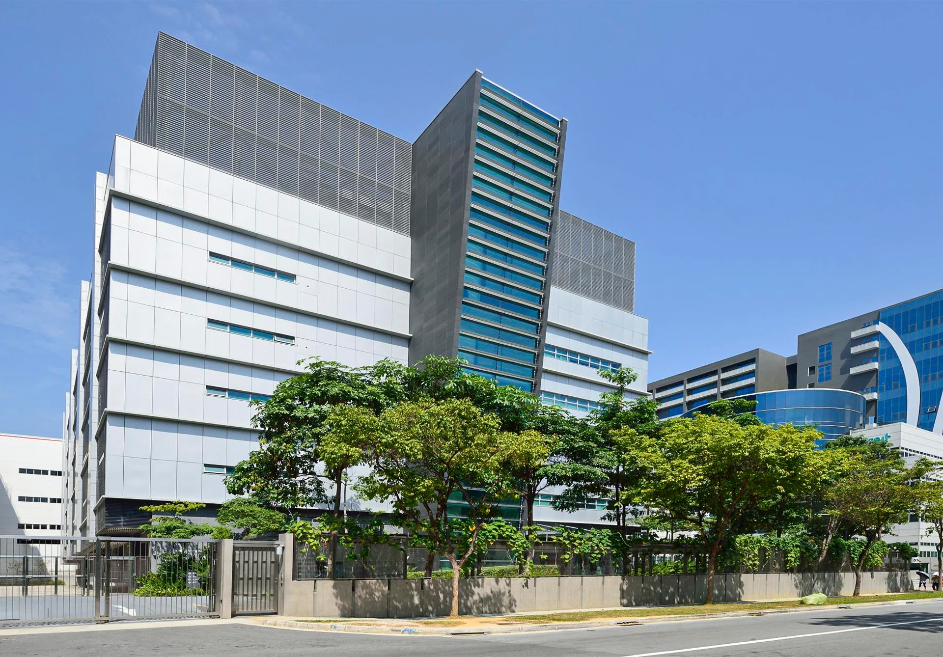 Data centre S-Reits power ahead on AI and cloud growth