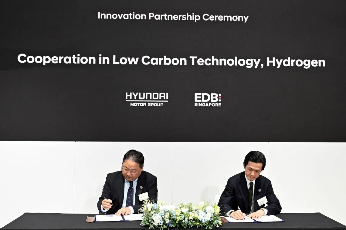 Park Jaeha (left), vice-president and head of Global Hydrogen Business Sub-Division at Hyundai Motor Group with Clarence Chua, senior vice-president and head of region for Japan and Korea at EDB. 