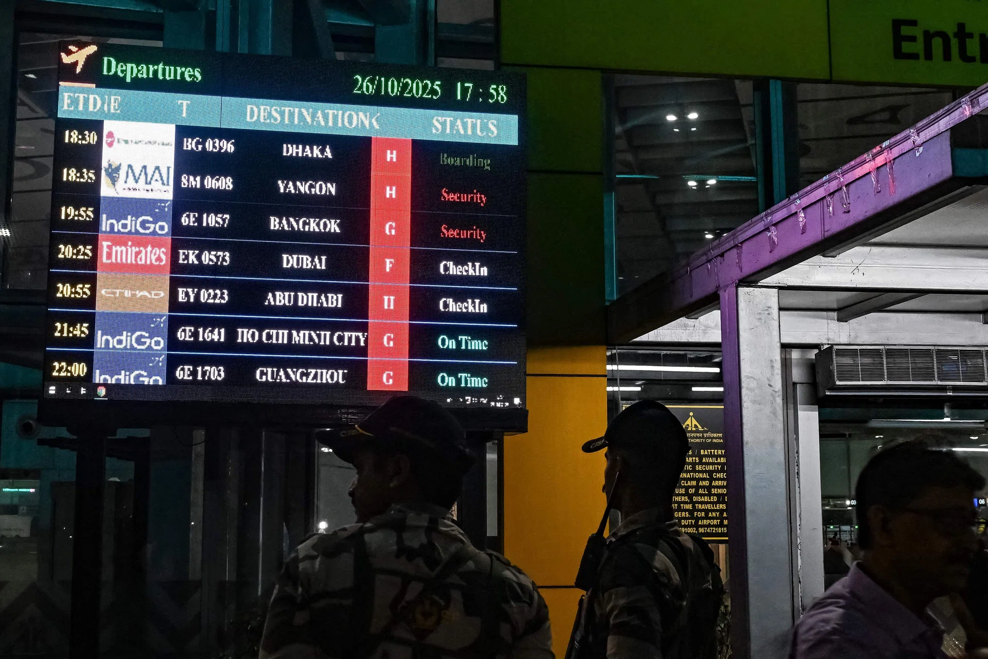 India and China resume direct flights as ties improve