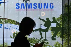 The move comes as Samsung has fallen behind in one of the key growth areas for memory chips, its core business. 