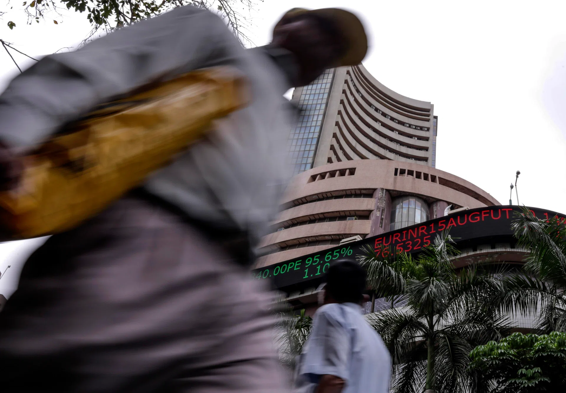 Pernod Ricard considers listing its India business