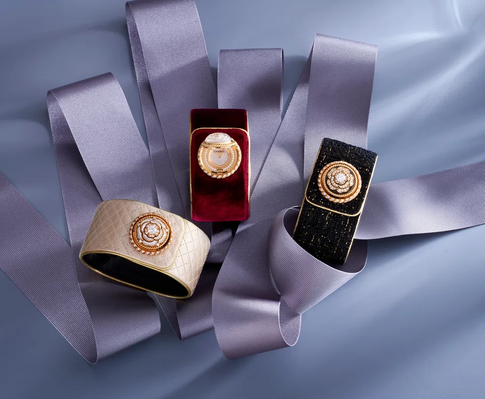 Gift ideas from Chanel.