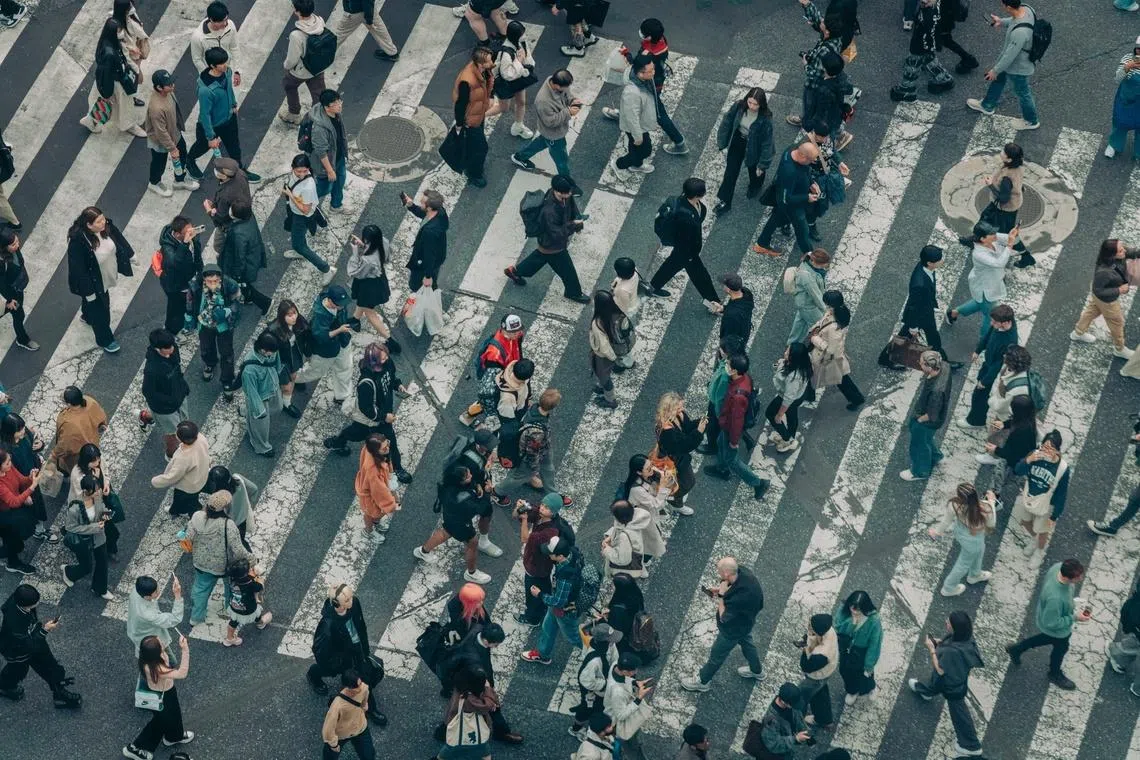 Yen bond issuance in Japan has been unfazed, with sales rising 94% in March on a year earlier.