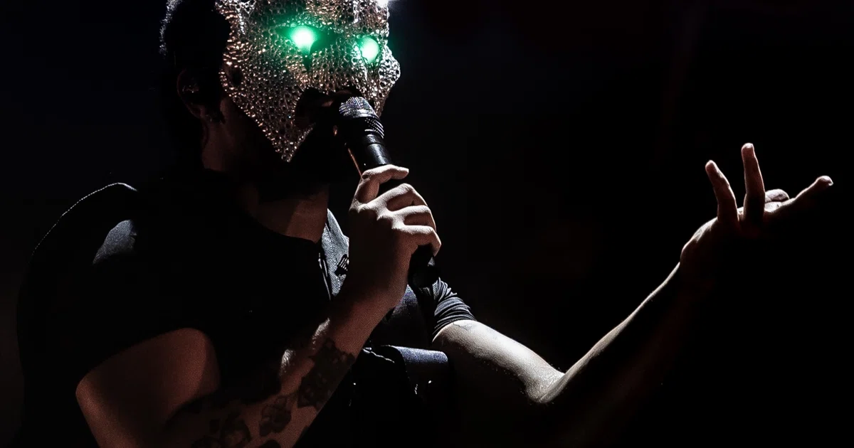 The Weeknd's stadium-sized dystopian cyber-pop space opera leaves ...