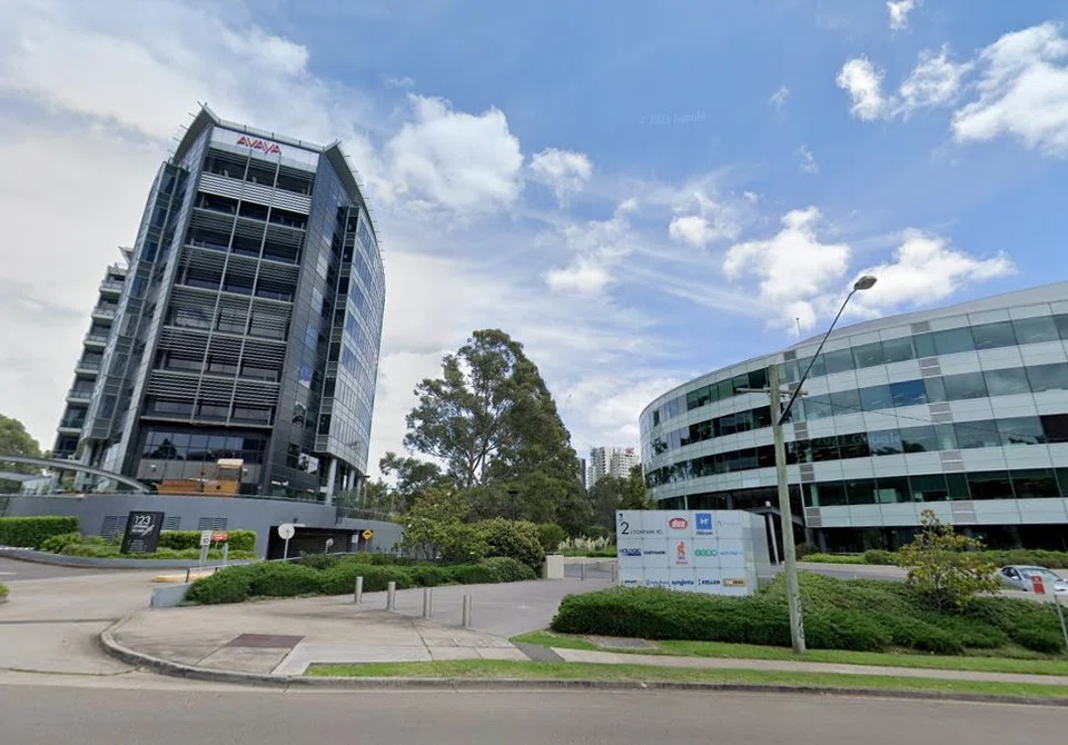Avaya House is located at 123 Epping Road in Macquarie Park, a suburb in the northern region of Sydney in New South Wales, Australia. 