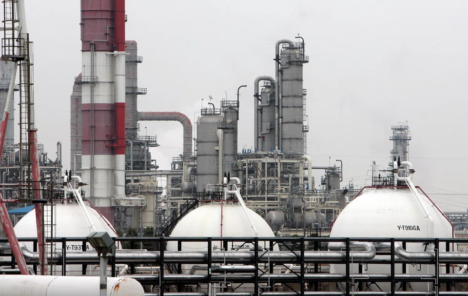 SK Innovation, parent of South Korea’s largest refiner SK Energy, said the July-to-September quarter operating loss for its refining business was 616.6 billion won (S$592.2 million), its largest loss since the fourth quarter of 2022.