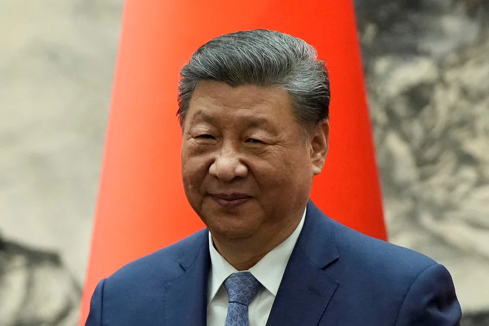 Chinese President Xi Jinping said that Shanghai should strive to be at the forefront of artificial intelligence (AI) development and governance.