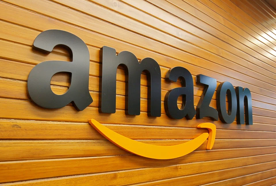 AMAZON has offered to share marketplace data with sellers and boost the visibility of rival products on its platform, trying to persuade EU antitrust regulators to close their investigations without a fine by the end of the year, people familiar with the matter said.