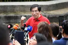 SDP chief Chee Soon Juan addressing reporters in Sembawang West. In February, he announced his intention to run in Bukit Batok SMC, which has since been absorbed into the new Jurong East-Bukit Batok GRC.