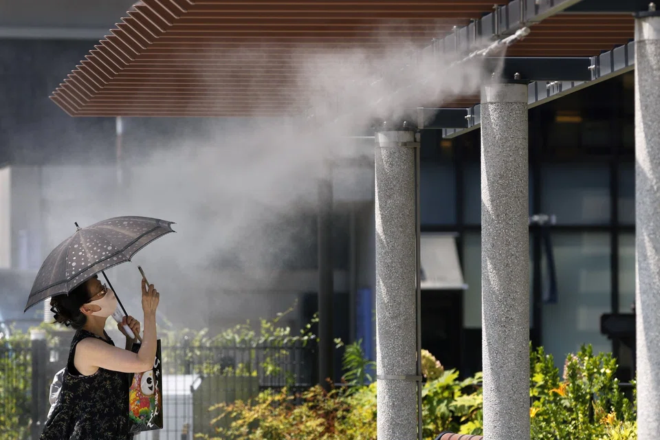 Heat wave in Japan. At current pace, the rise in global temperatures will reach 1.5 degrees, the level at which global warming becomes more dangerous.
