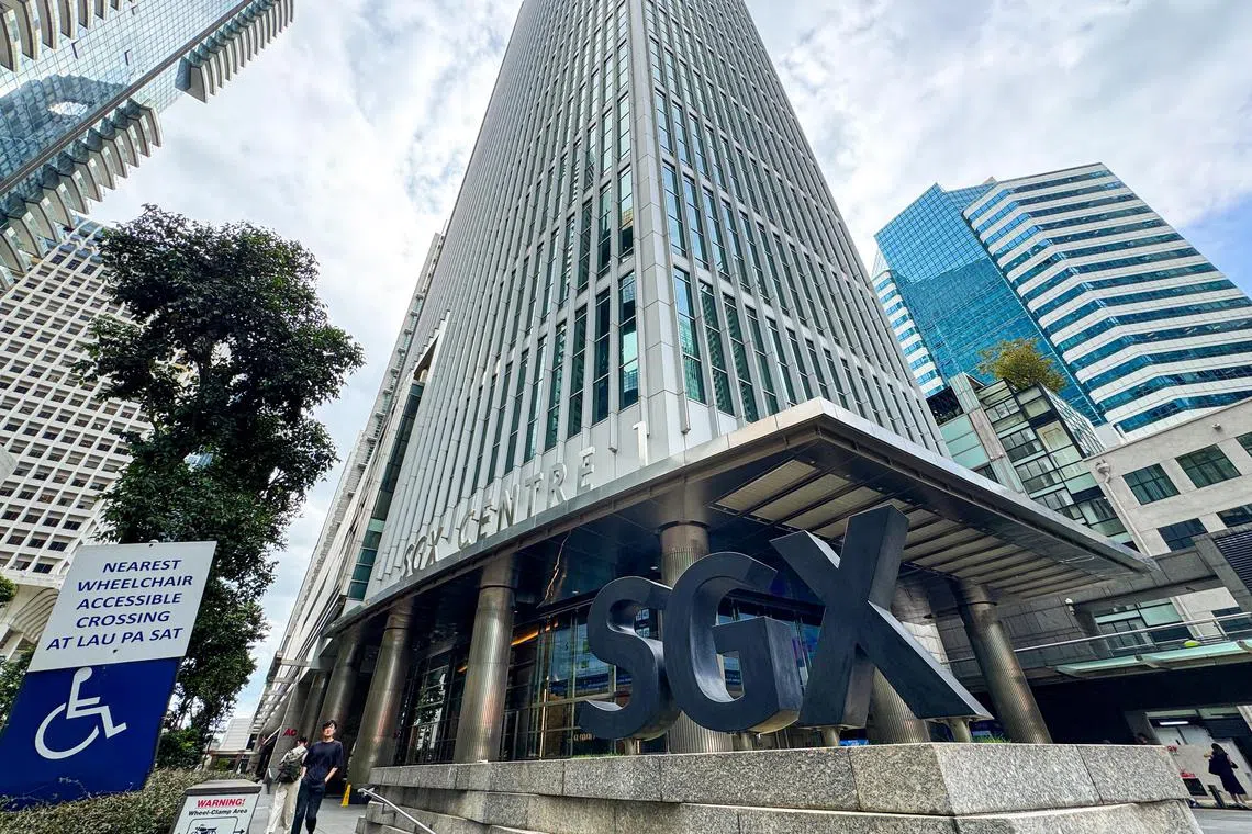 Across the broader market, losers outnumbered gainers 142 to 26 after 64.6 million securities worth S$146 million changed hands.