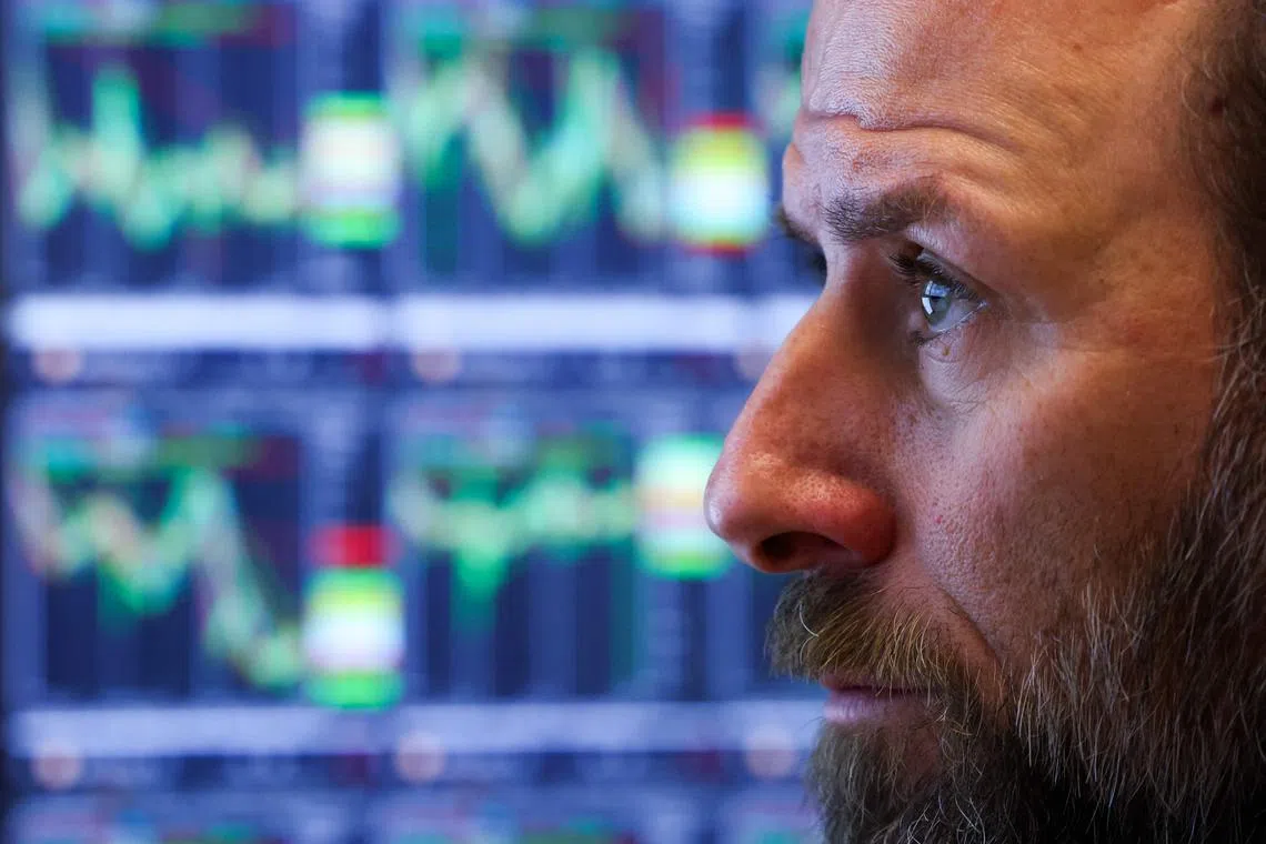 A passive approach may provide unpleasant surprises. Executed carefully, however, an investment in fixed income now could be a timely move – if buyers adopt a strategy that is anchored in the active management of high quality fixed income assets, a flexible approach to duration, and low volatility.