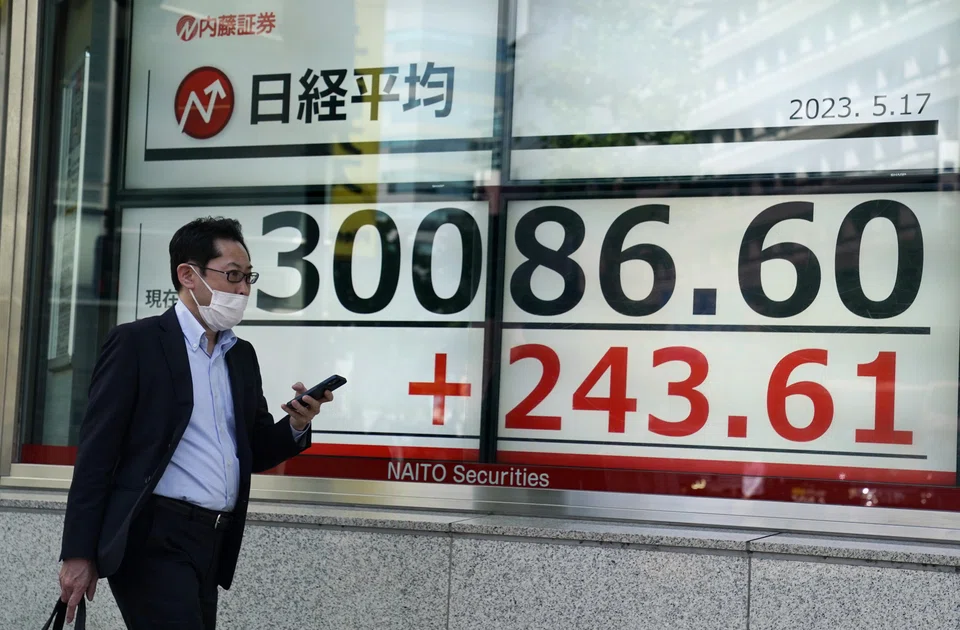 The sinking of the Japanese yen to its lowest in recent weeks as the USD/JPY pair scaled above the 138 level has also lent momentum to the Nikkei rally.