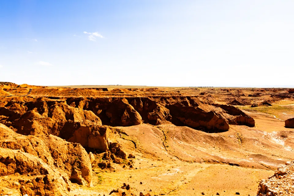 The majestic Flaming Cliffs are where the first dinosaur eggs were discovered.