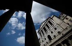 Some economists think the BOE is underestimating the inflation coming in the next few months. 