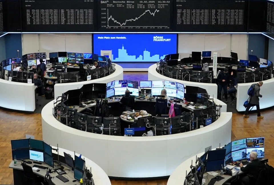 Local German bourses outperformed the pan-European Stoxx 600 index which lost 0.1 per cent to close at 553.39 on Monday.